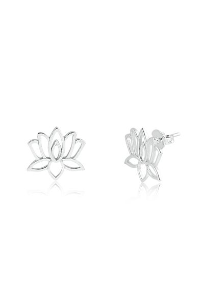 Brinco-com-design-de-flor-em-prata-925
